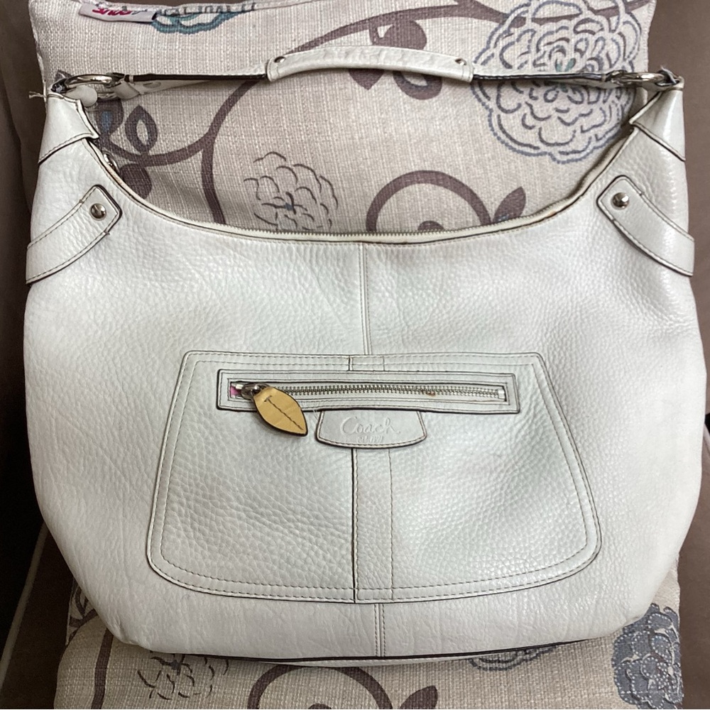 Coach Penelope Pebbled Leather Hobo Shoulder/Handbag  J0882-13155